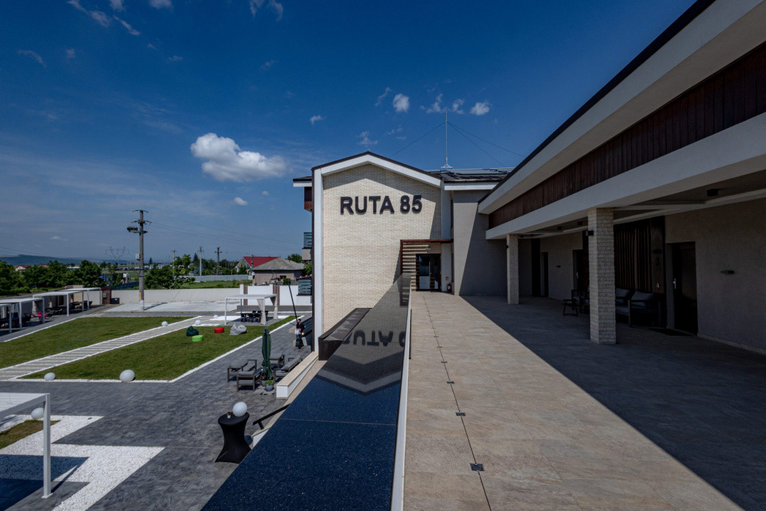 RUTA 85 - unbelievable lifestyle!