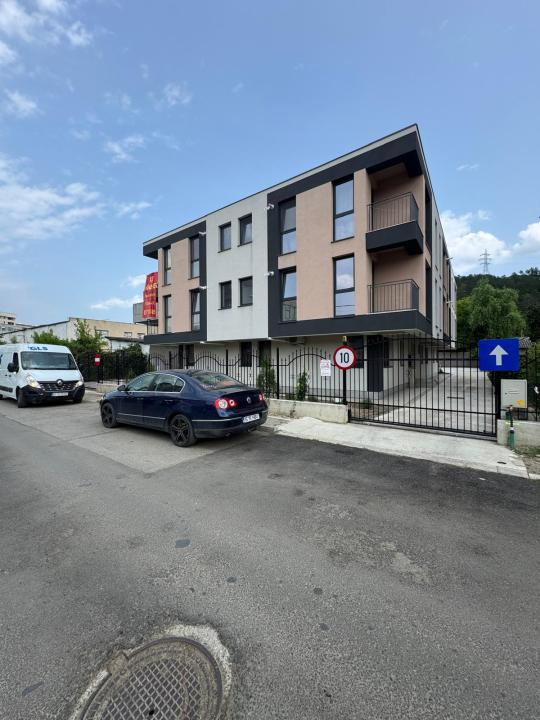 De Vanzare 1 CD, 32 mp, Bloc Nou Intabulat, Frumoasa Poitiers Continental 
