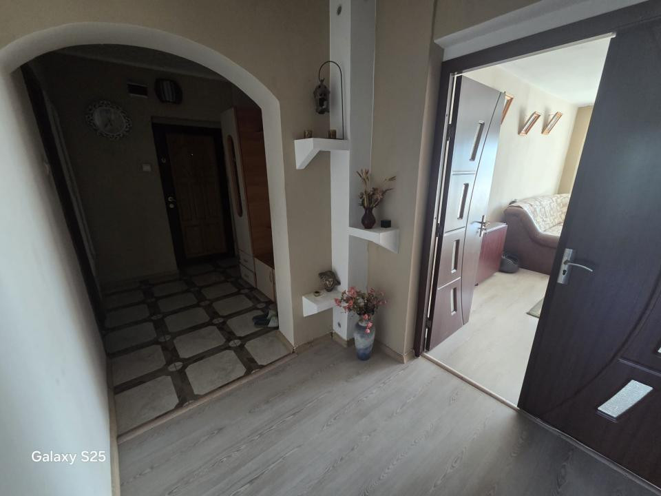 4 camere Cug, 96 mp