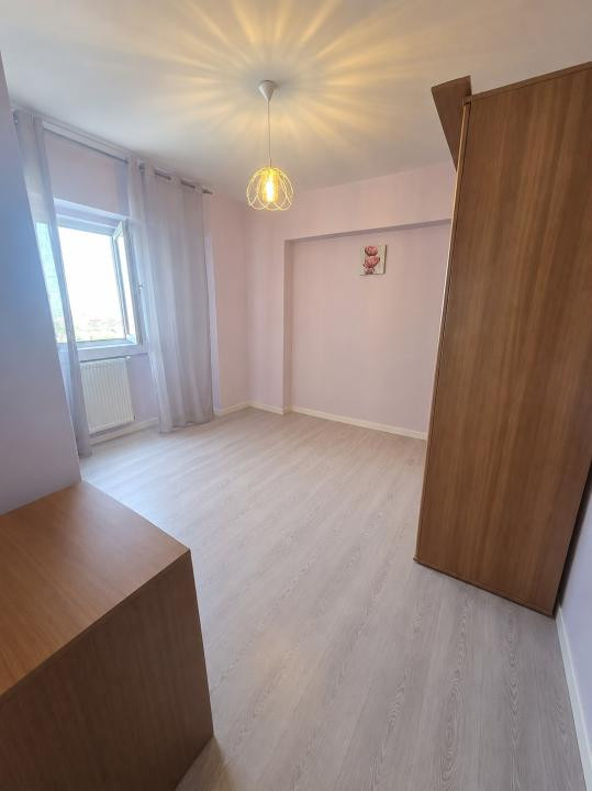 4 camere Cug, 96 mp