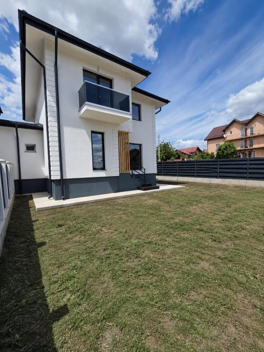 Casă Valea Adâncă 4 camere, 2 băi