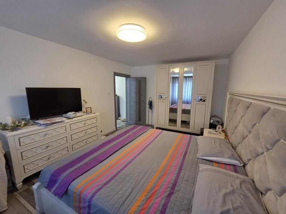 2 camere sos Nicolina, et.2, loc de parcare