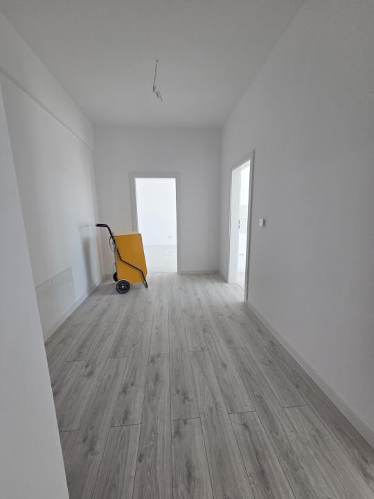 1-3 camere sos Iași-Voinești, lift