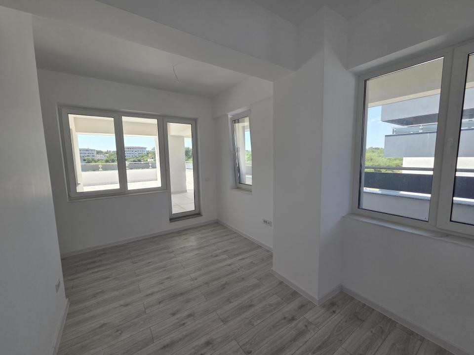 1-3 camere sos Iași-Voinești, lift