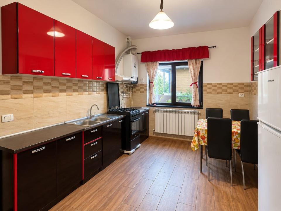Casă de închiriat – 150 mp, , zona Nicolina, Iași | rezidential sau activitati