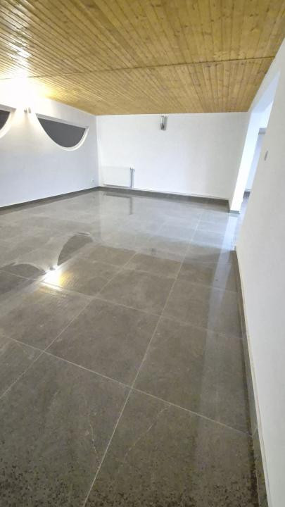 Spațiu comercial Tătărași 75mp