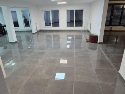 Spațiu comercial Tătărași 75mp