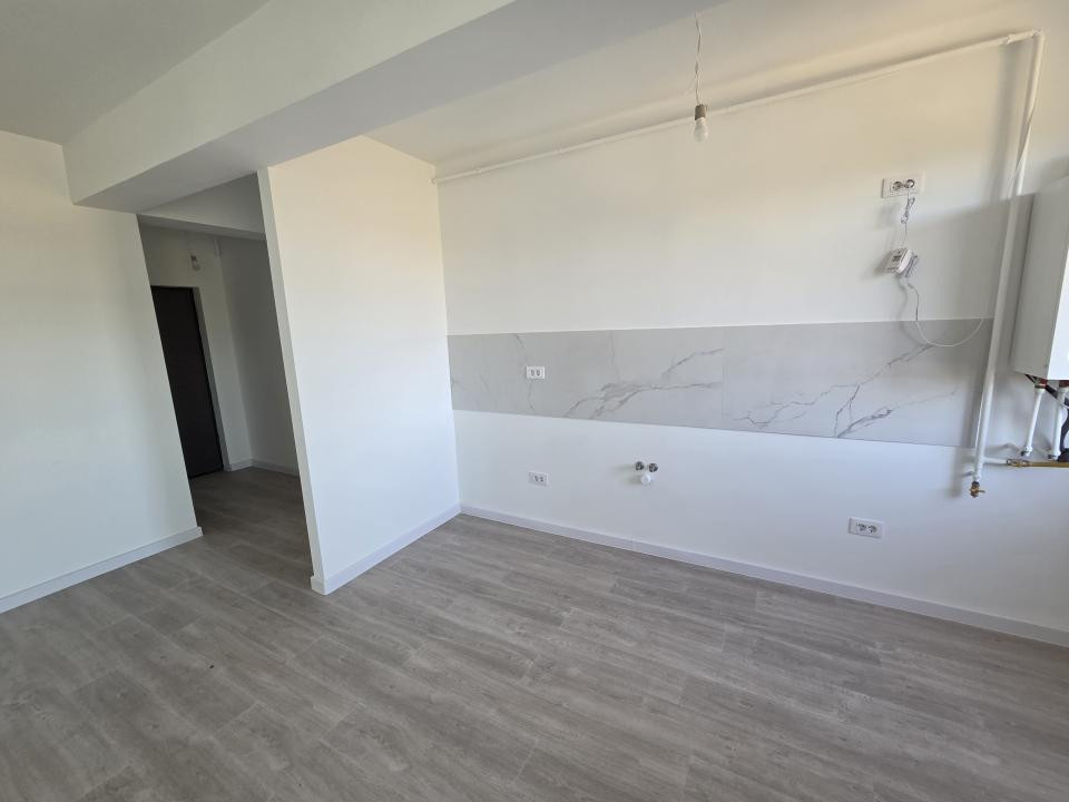 2 camere complex Vișoianu, vedere panoramică, loc de parcare