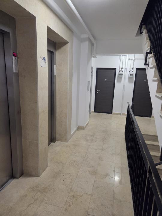 2 camere complex Vișoianu, vedere panoramică, loc de parcare