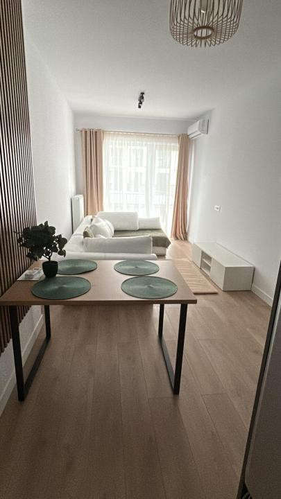 2 camere Silk Diatrict, etaj 3, loc de parcare