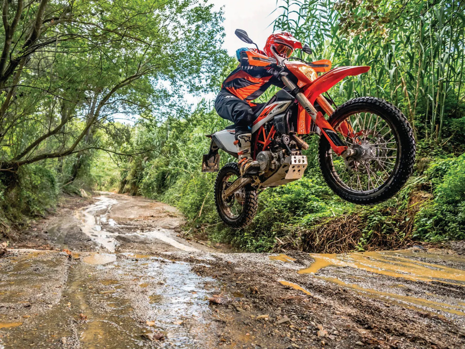 Teren 87.000 mp, circuit off-road - potențial de dezviltare imobiliară premium