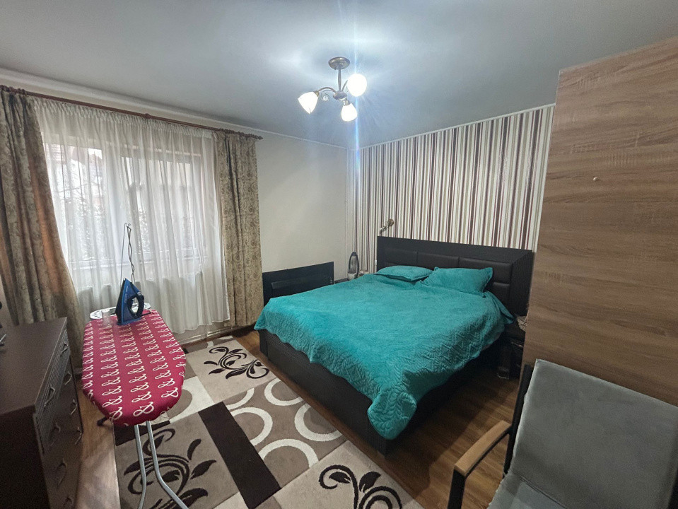 Casă elegantă, centrală – 5 camere, garaj, teren 239 mp – Iași
