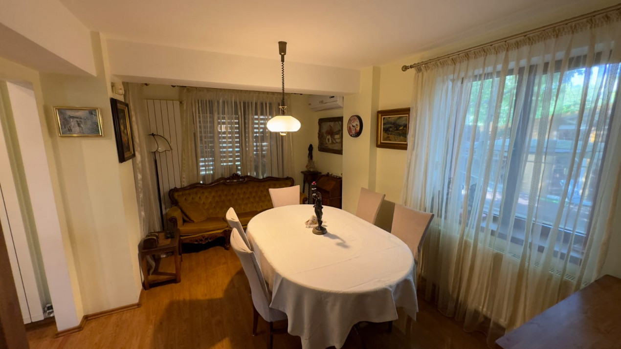 Vila superba In zona Copou-Iasi | 600 mp utili |