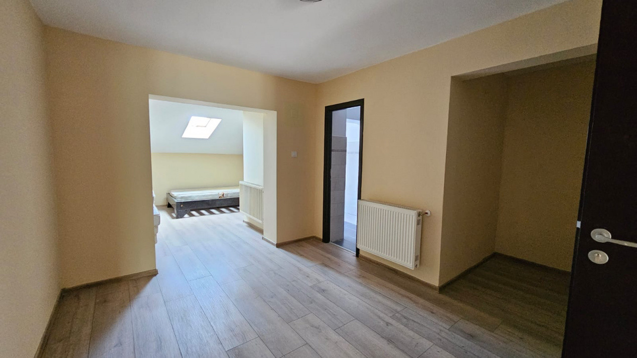 Proprietate versatilă de vânzare| showroom, pensine, clinică sau sediu admin