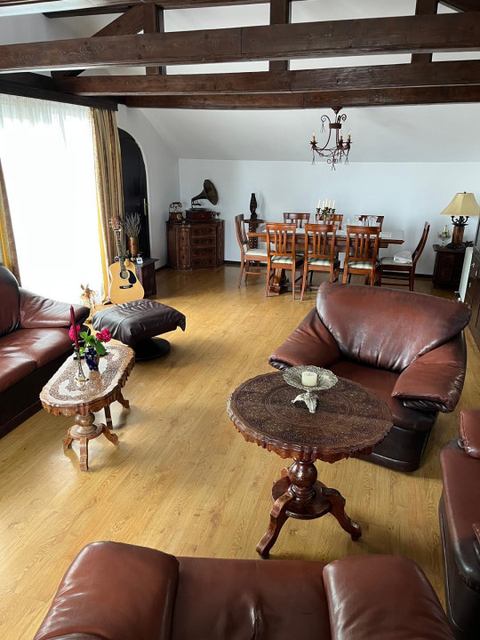 Casa de vanzare in Copou | la doar 750 m de UMF / Târgu Cucu | 240 mp S.U.