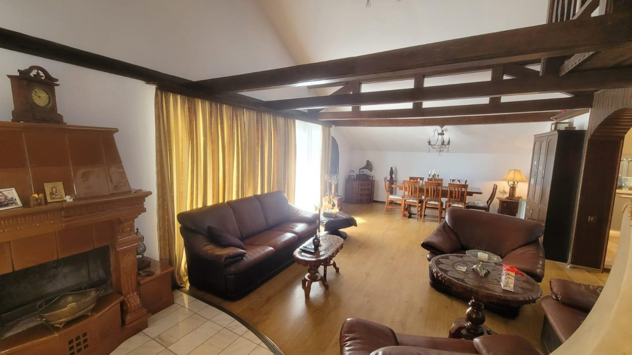 Casa de vanzare in Copou | la doar 750 m de UMF / Târgu Cucu | 240 mp S.U.