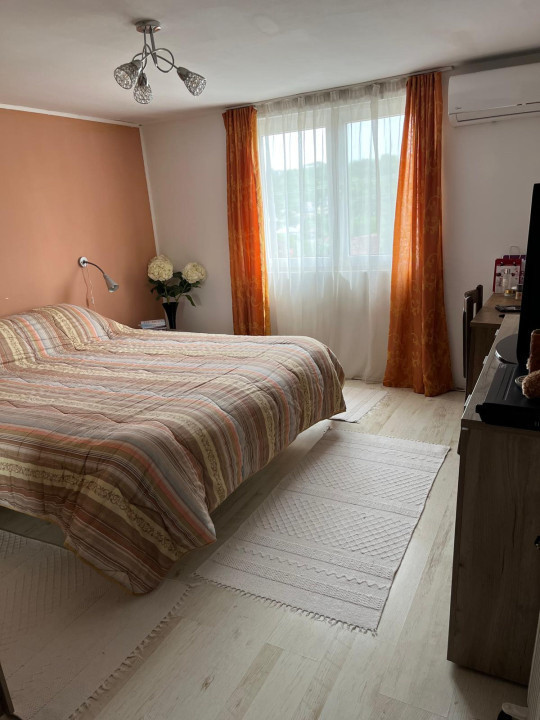Casa de vanzare in Copou | la doar 750 m de UMF / Târgu Cucu | 240 mp S.U.