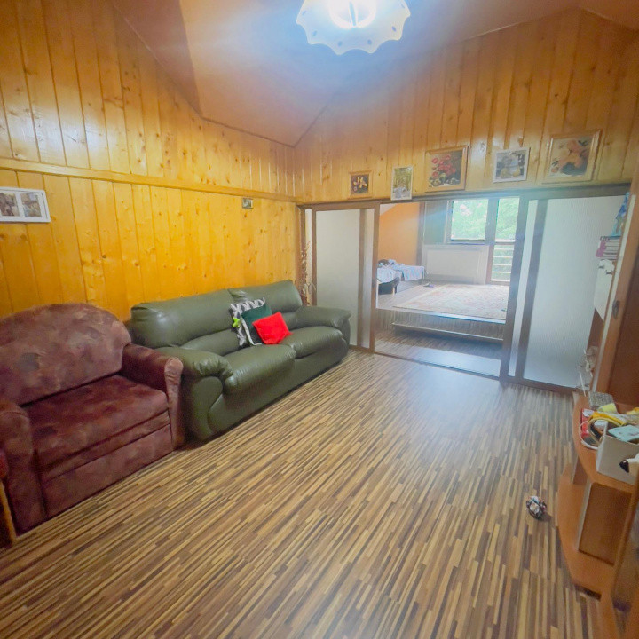 Casa de inchiriat | 2000 mp teren  | Barnova 