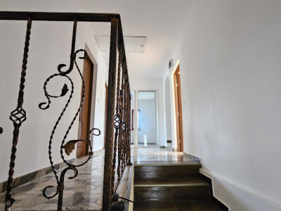 Apartament spațios în vilă, Bucium – Plopii fără Soț Preț: 115.000 €– Comision 0