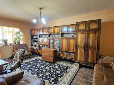 📣De vânzare apartament 3 camere – 📍Păcurari, Iași | Etaj 5 