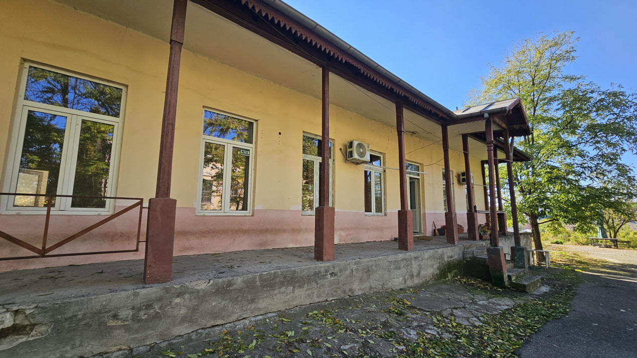 Proprietate versatilă pretabilă locuință, clinică, Horeca, Centru - Mirtopolie!