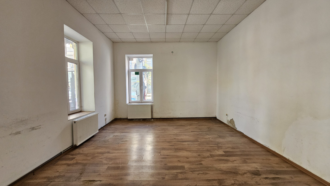 Proprietate versatilă pretabilă locuință, clinică, Horeca, Centru - Mirtopolie!