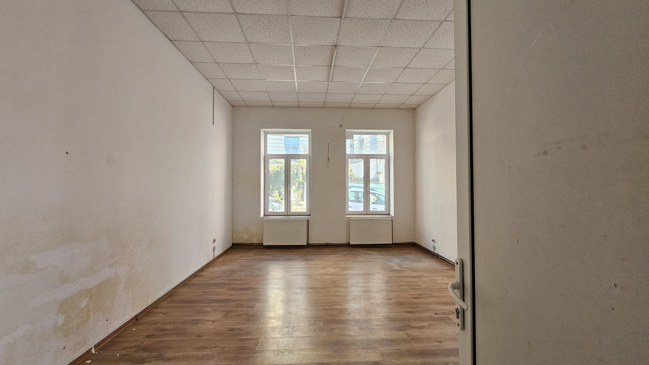 Proprietate versatilă pretabilă locuință, clinică, Horeca, Centru - Mirtopolie!