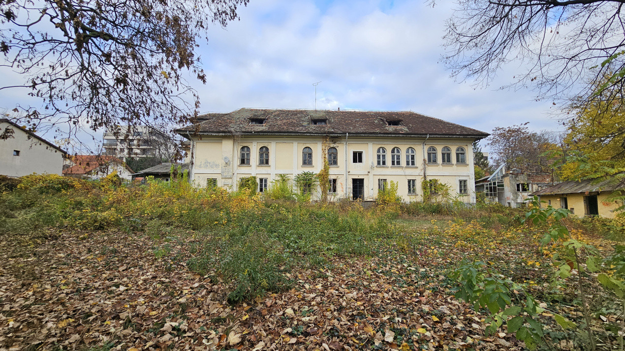 Teren intravilan de 3.170 mp în Mora de Vânt – oportunitate de investiție