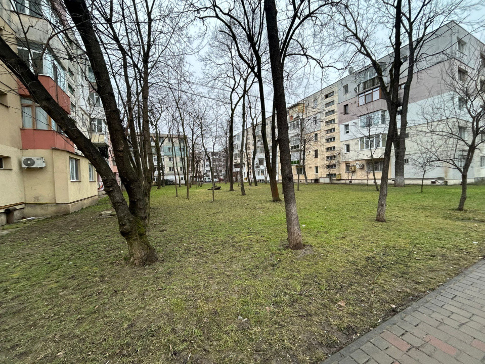 Teren 513 mp Podu Roș - Aleea Rozelor, UTR LA - necesită PUZ