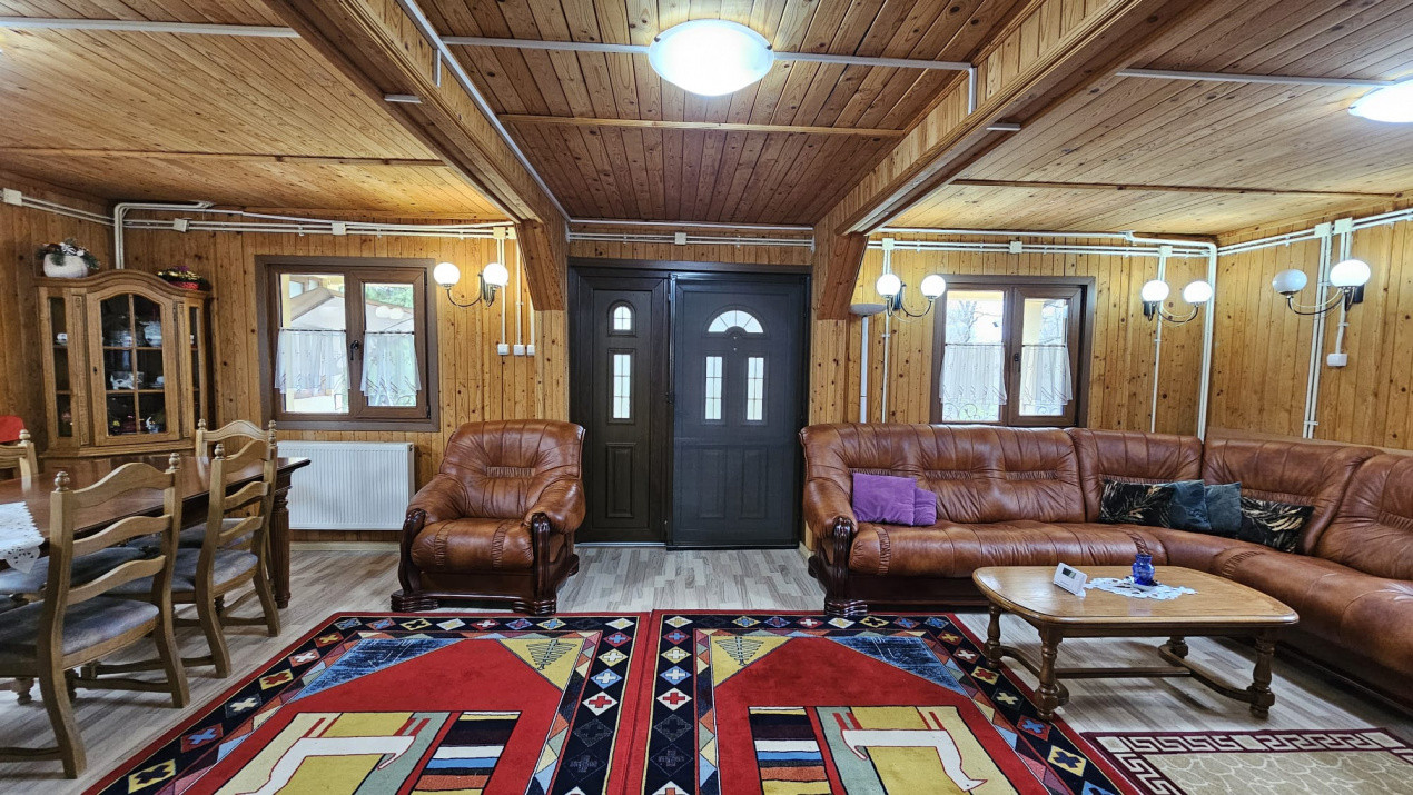 Casa de vanzare in padure | Bucium | Cartier select, restrans 