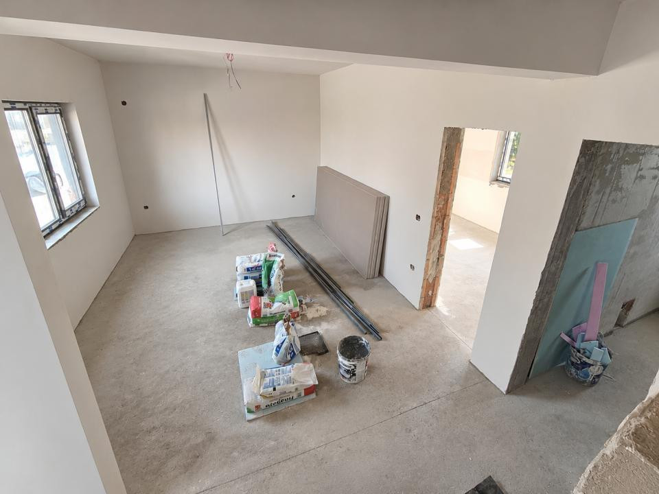 Duplexuri moderne în Valea Adâncă – confort, spațiu și acces rapid către oraș